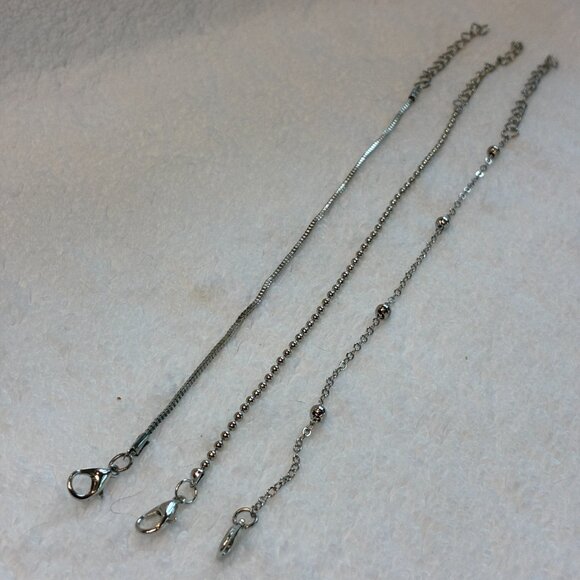 NWOT Silver Plated 3 Bracelets Jewelry - Picture 5 of 7